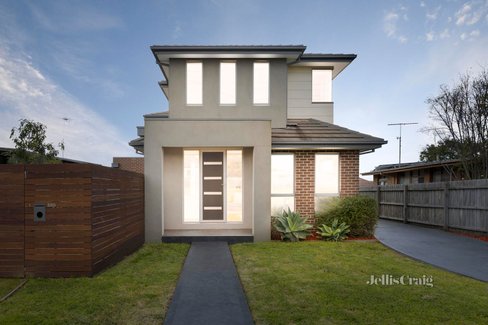 1 580 Morwell Avenue Bundoora 3083