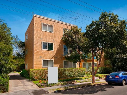 15 82 Campbell Road Hawthorn East 3123