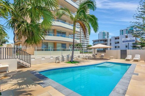 15/82 The Esplanade, Burleigh Heads QLD 4220