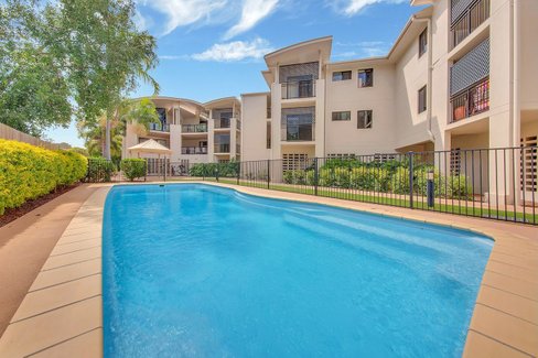 15/8a Wyndham Avenue, BOYNE ISLAND QLD 4680