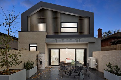 1 595 High Street Kew East 3102