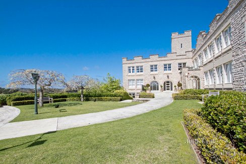 16 Armytage Drive Portsea 3944