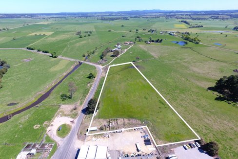 16 B Road, Orbost