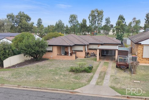 16 Bilkurra Street, TAMWORTH NSW 2340