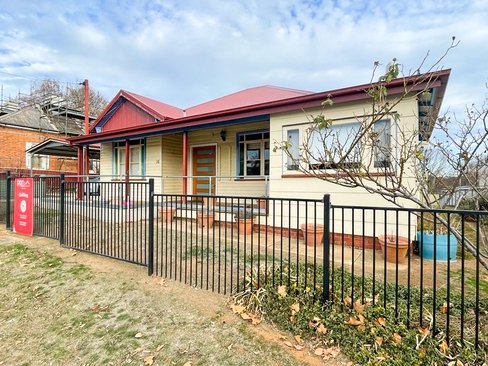 16 Bridge Street, TUMBARUMBA