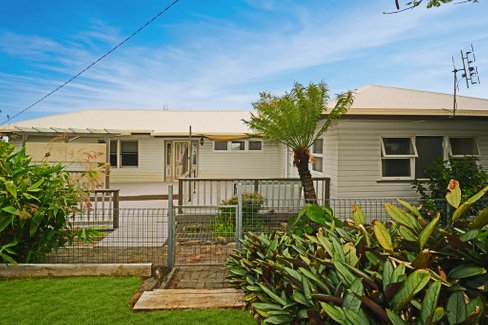 16 Charles Street, TWEED HEADS NSW 2485