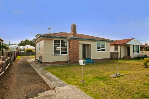 16 Cullen St, UNANDERRA NSW 2526
