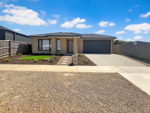 16 Dunoon Avenue Clifton Springs 3222