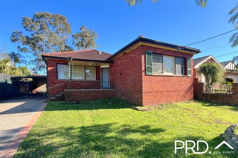 16 Ellen Street, PANANIA NSW 2213