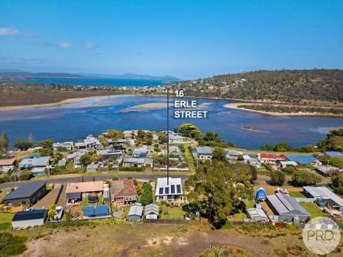 16 Erle Street, CARLTON RIVER TAS 7173