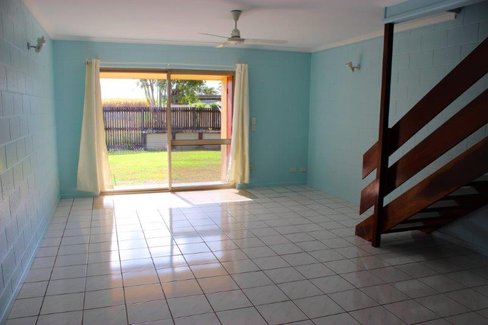 1/6 Gardenia Street, PROSERPINE QLD 4800