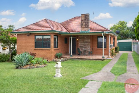 16 Glover Street, EAST MAITLAND NSW 2323