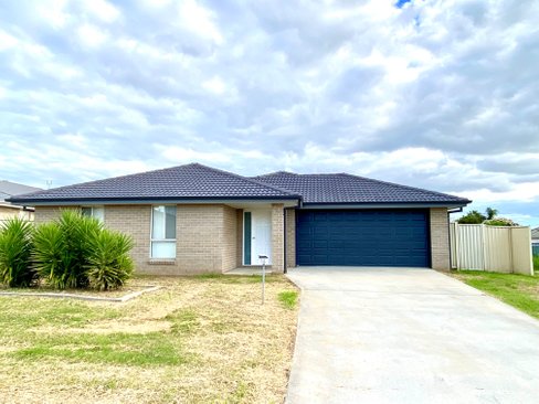 16 Goodwin Street, TAMWORTH NSW 2340