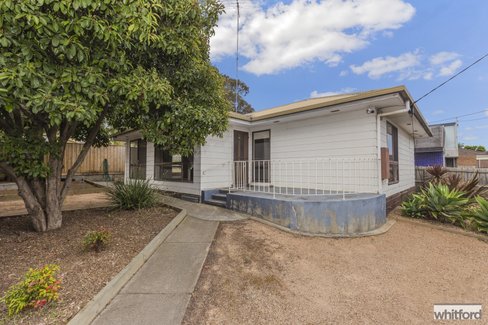 16 Jones Place, Geelong