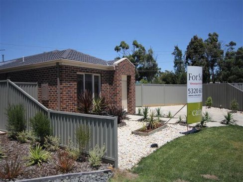 16 Macquarie Close Delacombe 3356