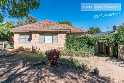 16 Marama Parade, MOUNT AUSTIN NSW 2650