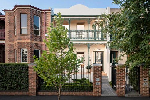 16 Middle Street Ascot Vale 3032