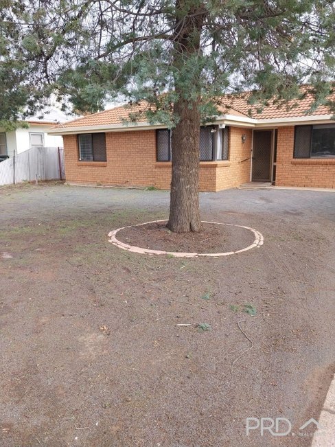 16 Mitchell Avenue, DARETON NSW 2717