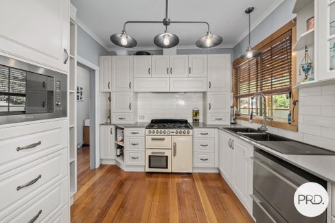 16 Montagu Crescent, NEW NORFOLK TAS 7140