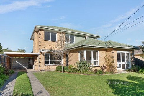 16 Narooma Street Moorabbin 3189