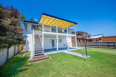16 Ocean Avenue, ANNA BAY NSW 2316