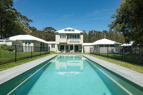 16 Reflections Drive, ONE MILE NSW 2316