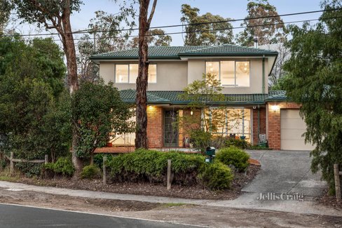 16 Research Warrandyte Road Research 3095