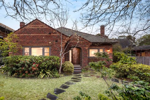 16 Rowell Avenue Camberwell 3124