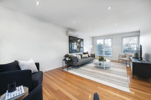 1/6 Summerhill Road Glen Iris 3146