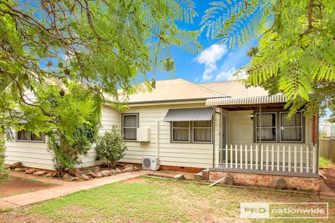 16 Susanne Street, TAMWORTH NSW 2340