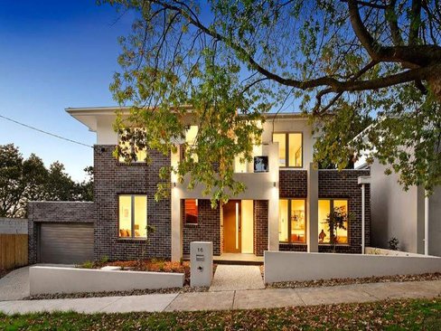 16 The Moor  Balwyn North 3104