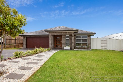 16 Threadtail Street, CHISHOLM NSW 2322