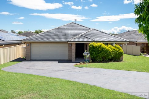 16 Upington Drive, EAST MAITLAND NSW 2323