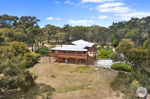 160 Barbys Road, CRESWICK VIC 3363