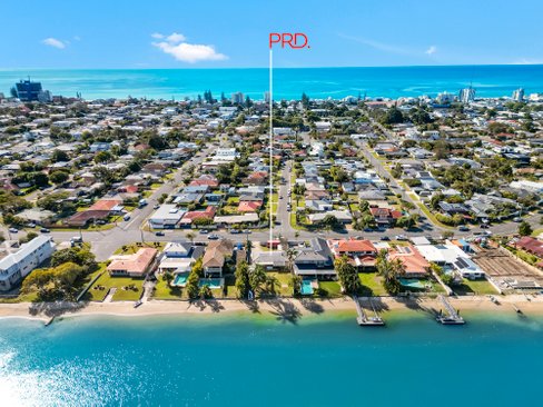 160 Tahiti Avenue, PALM BEACH QLD 4221