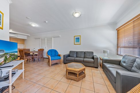 16/115 Shingley Drive, CANNONVALE QLD 4802