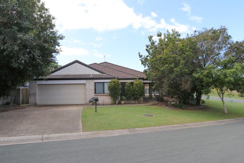 1/62 Freestone Drive, UPPER COOMERA QLD 4209