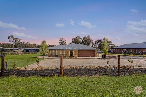 162 Pasley Street, HUNTLY VIC 3551