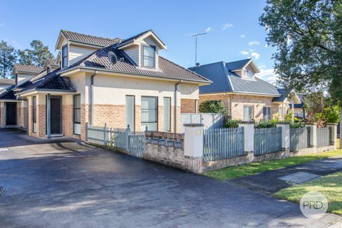 1/63 College Street, CAMBRIDGE PARK NSW 2747