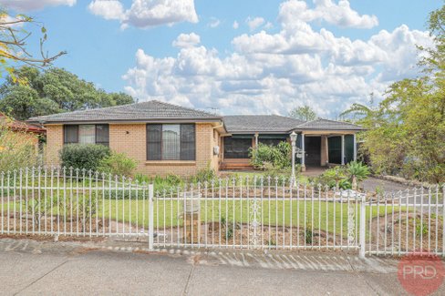 163 High Street, EAST MAITLAND NSW 2323