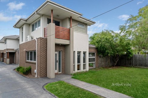 1 63 Kionga Street Clayton 3168