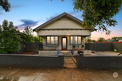 1/64 Chum Street, GOLDEN SQUARE VIC 3555