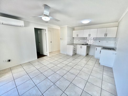 1/66 Burnett Street BUNDABERG SOUTH