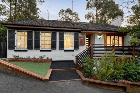 1 66 Diamond Creek Road Greensborough 3088