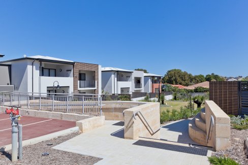 16/7 Durnin, BEELIAR WA 6164