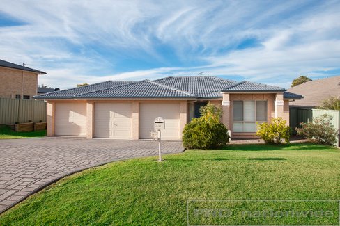 167 Somerset Drive, THORNTON NSW 2322