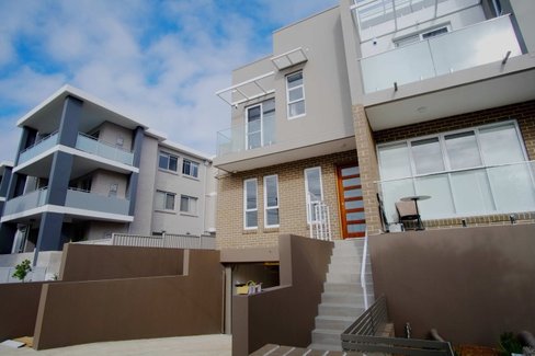 1/67 Trafalgar Street, PEAKHURST NSW 2210