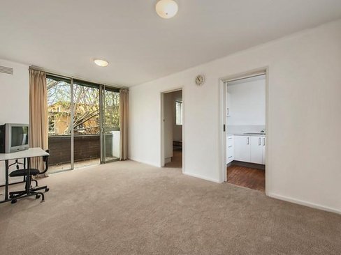 16 70 O'Shanassy Street North Melbourne 3051