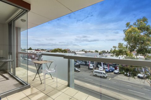 16/96 Mercer Street, Geelong