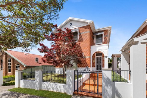 1/7-9 Woronora Parade, OATLEY NSW 2223